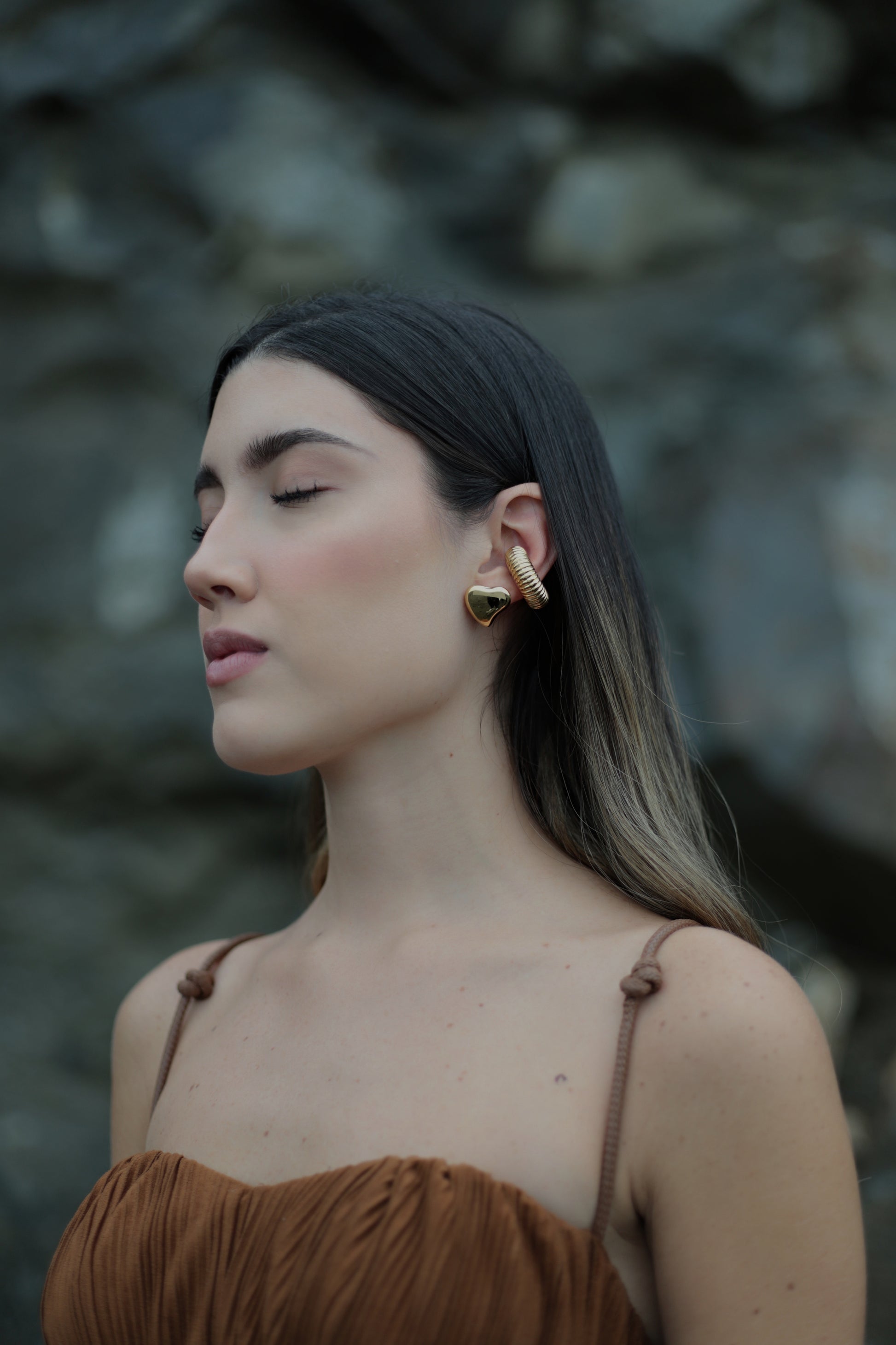 Heart Earrings Gold