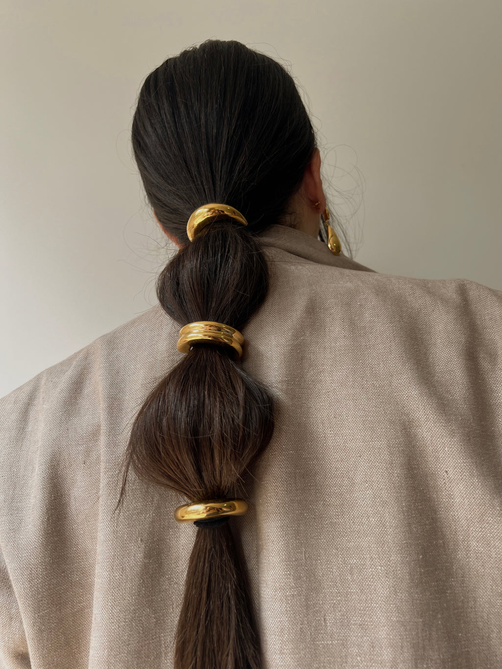 Arch Pony Cuff