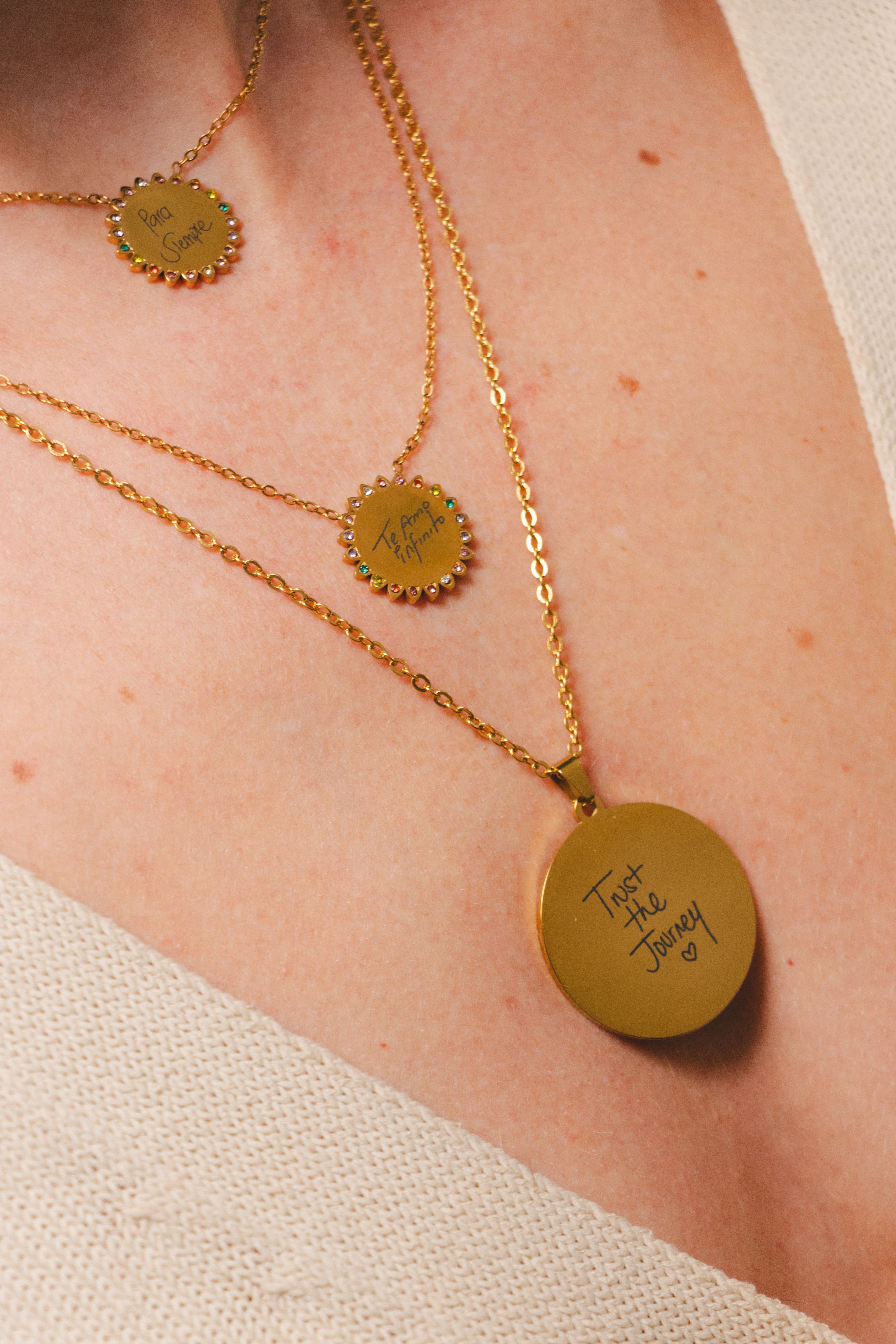 Round Tag Necklace - Handwritten Zircon Edition
