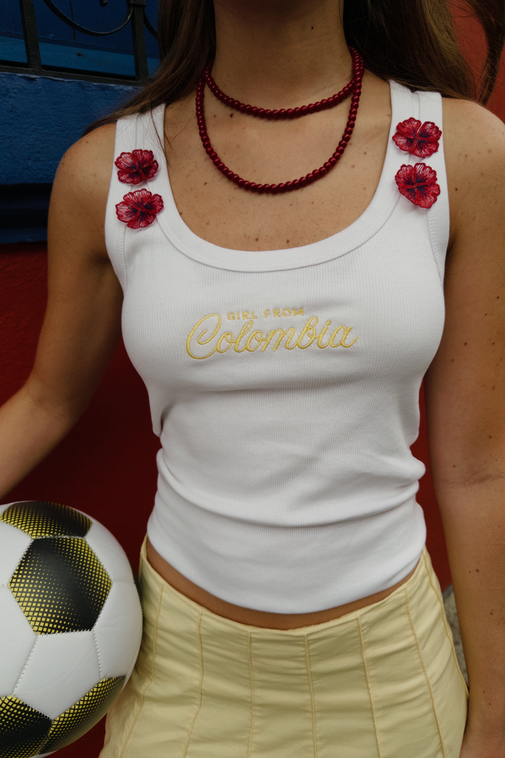 GIRL FROM COLOMBIA